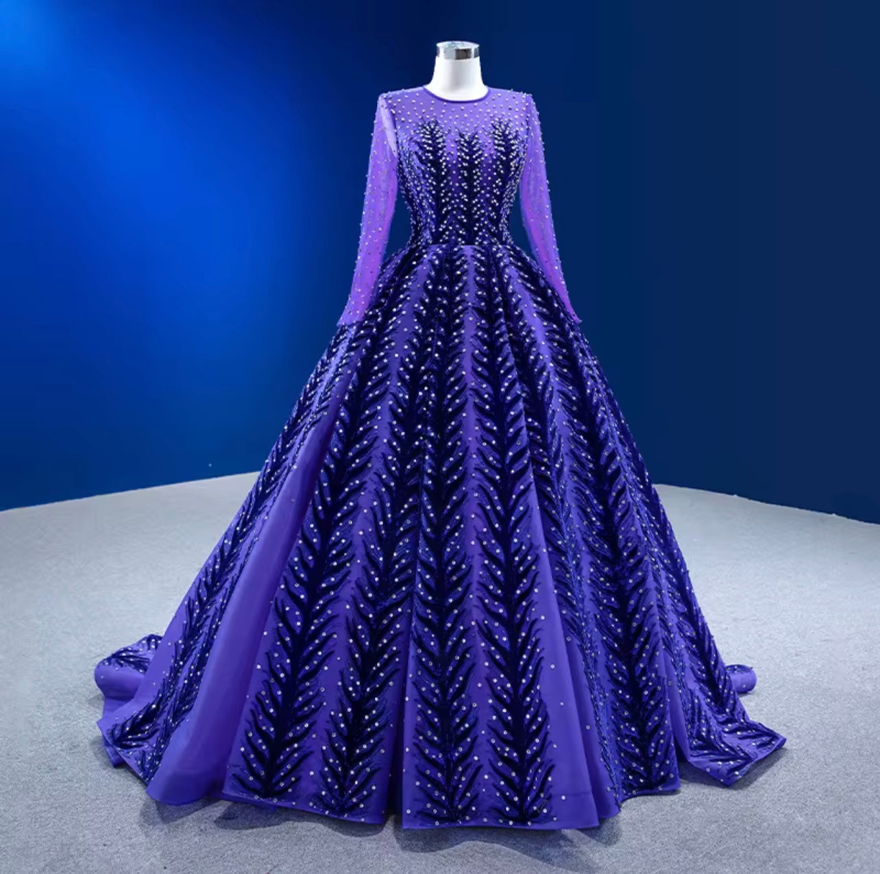 ELEGANCE IN CRYSTAL: HIGH NECK LONG SLEEVE EVENING DRESS FOR GALA BALL GOWN