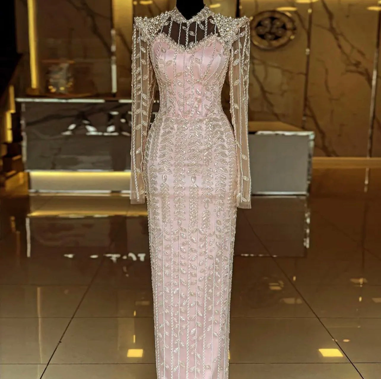 White Embellished Beads and Pearls Evening Dress Women Formal Occasion Dresses Long Sleeve Dubai Celebrity Influencer Dress Fashion