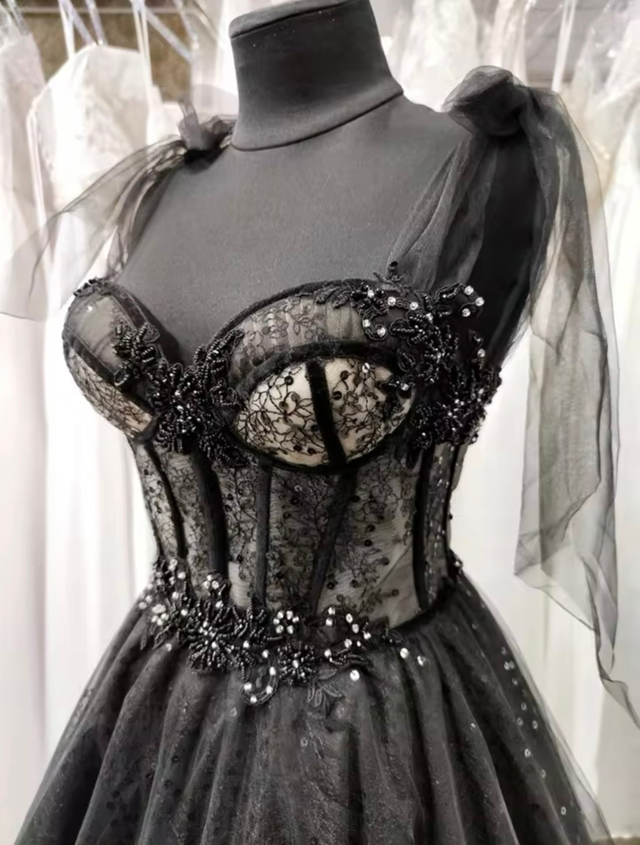 Black Backless Tulle Wedding Dress Elegant A-Line Prom Dress with Sweep Train