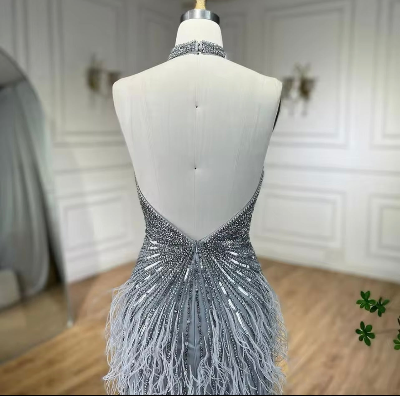 Luxury Beaded Feathers Mermaid Silver Gray Evening Dress Guest of Wedding Halter Backless Formal Gown