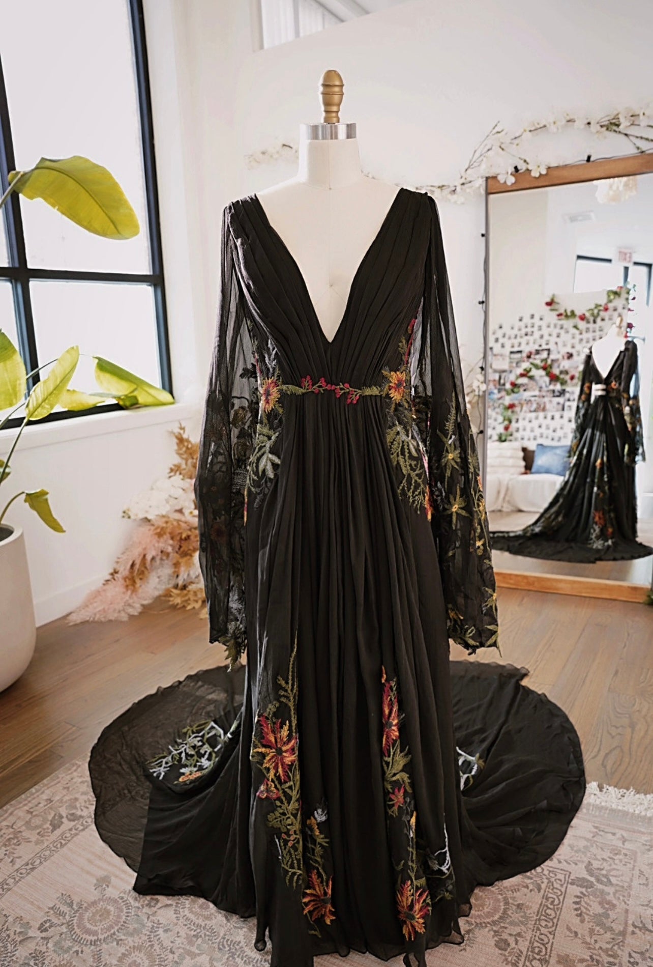 Ivory Embroidery Floral Dress Backless V Neck Floral Embroidery Fairytale Boho Wedding Dress