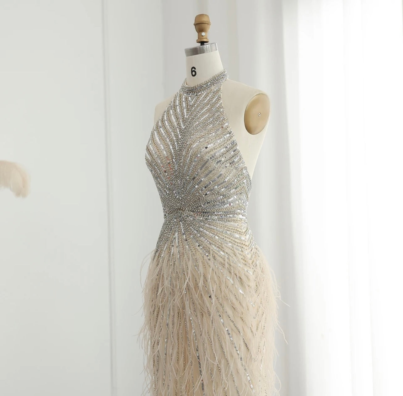 Luxury Beaded Feathers Mermaid Silver Gray Evening Dress Guest of Wedding Halter Backless Formal Gown