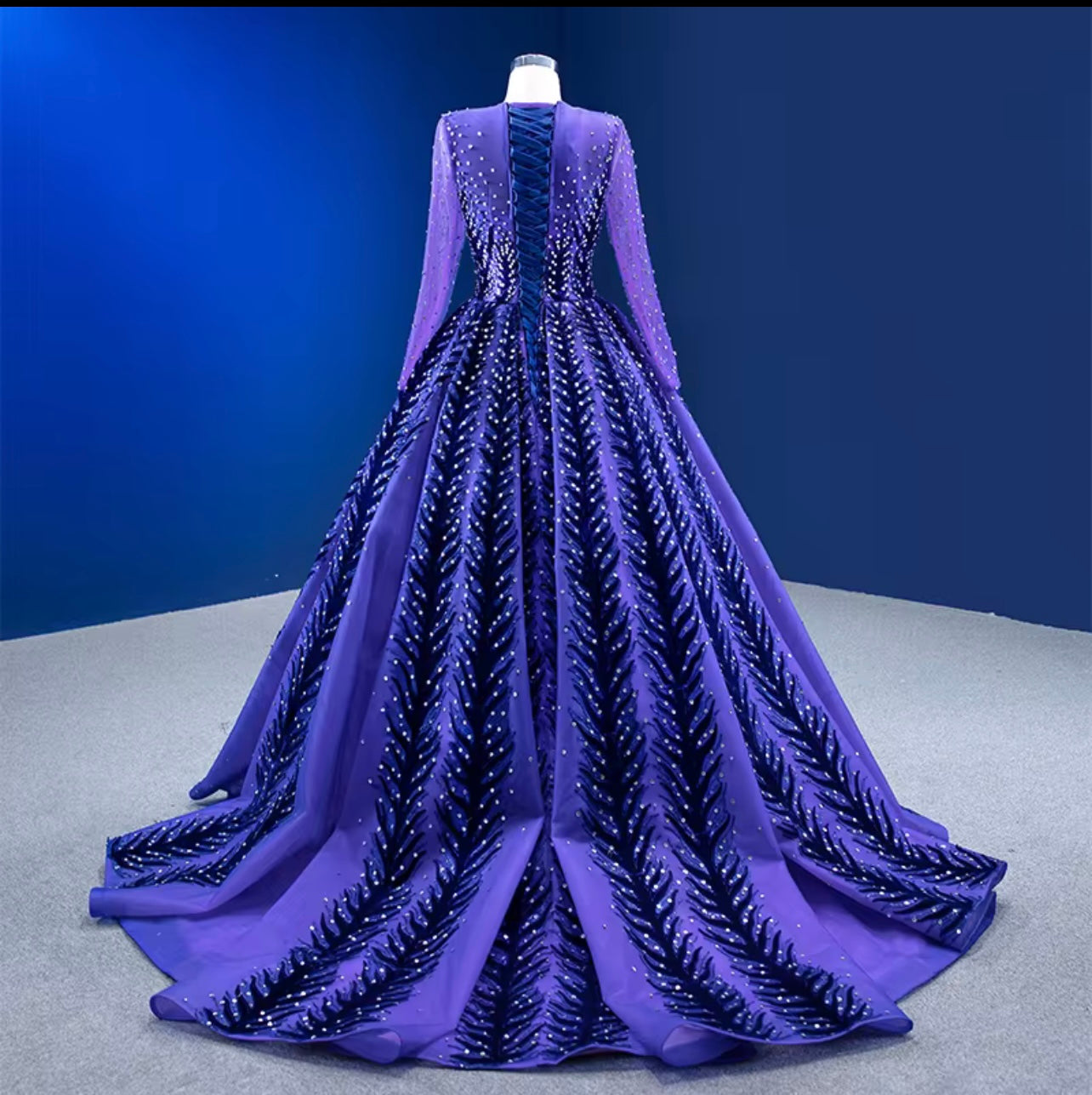 ELEGANCE IN CRYSTAL: HIGH NECK LONG SLEEVE EVENING DRESS FOR GALA BALL GOWN
