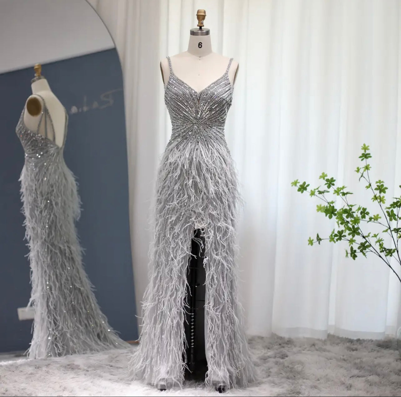Luxury Beaded Feathers Mermaid Silver Gray Evening Dress Guest of Wedding Halter Backless Formal Gown