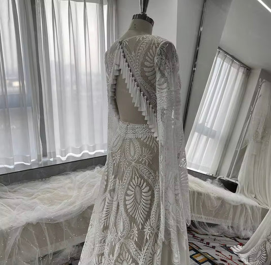 Boho Long Sleeve Bridal Gown Keyhole Back Side Slit Wedding Gown