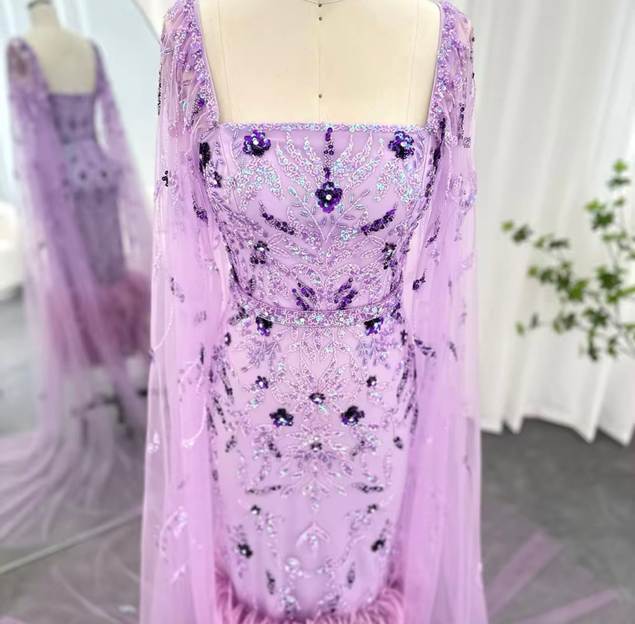 Purple Dubai Lilac Feathers Evening Dresses with Cape Sleeves Long Purple Guest of Wedding Ball Gown