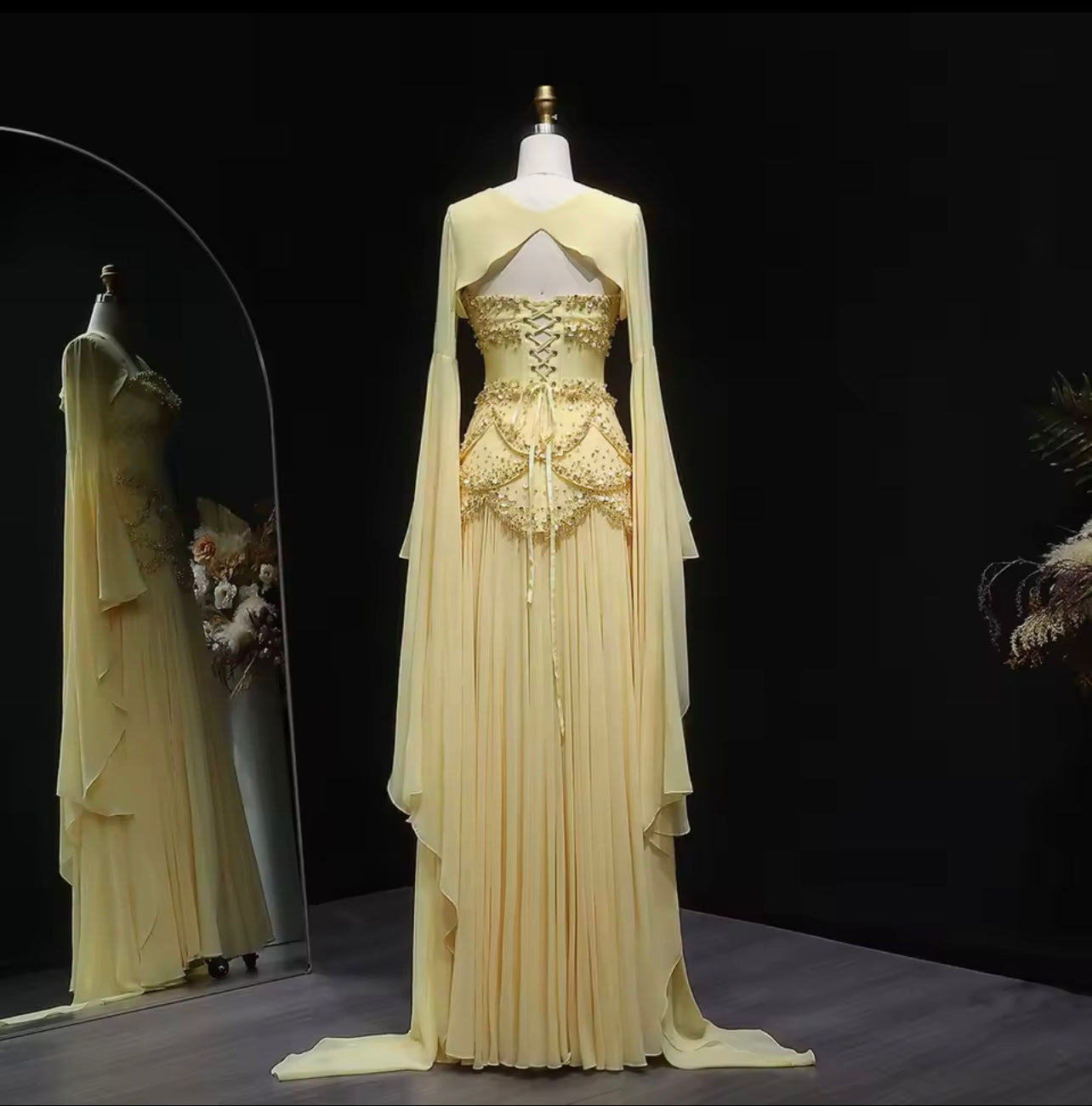 Elegant Chiffon Corset Celebrity Evening Dress with Jacket Flare Sleeves Ball Gown