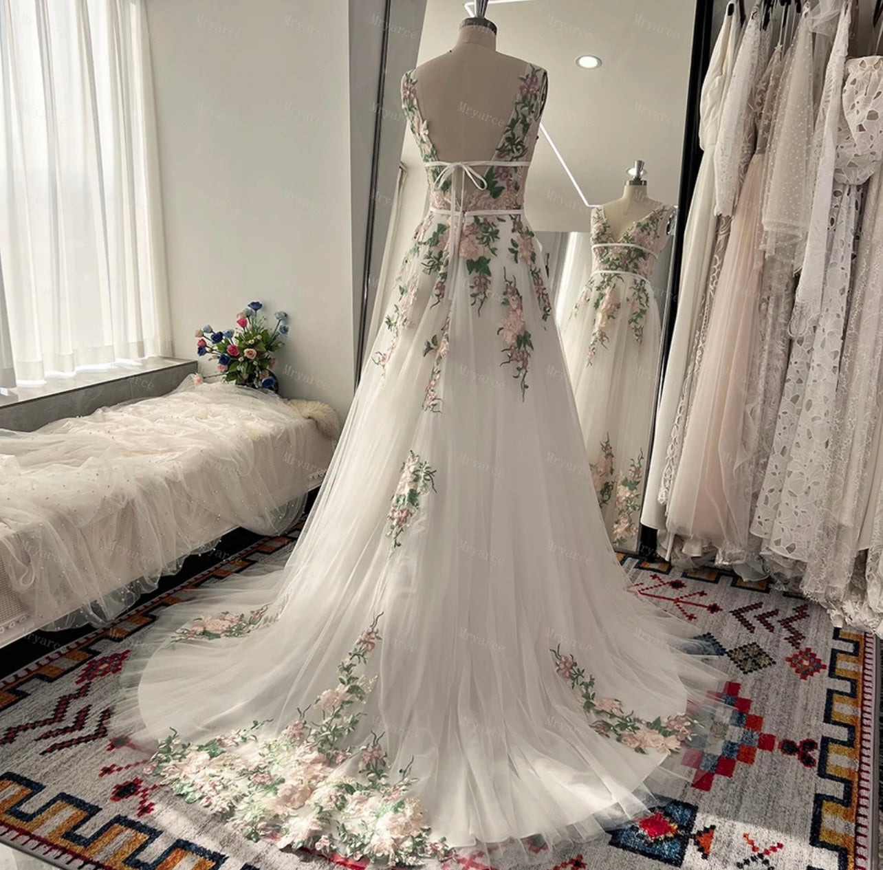 Colorful Embroidery Lace Flowy Wedding Dress Sleeveless A Line Open Back Bridal Gowns