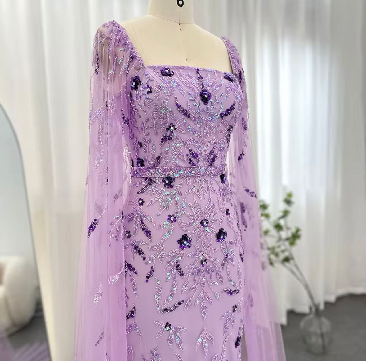 Purple Dubai Lilac Feathers Evening Dresses with Cape Sleeves Long Purple Guest of Wedding Ball Gown