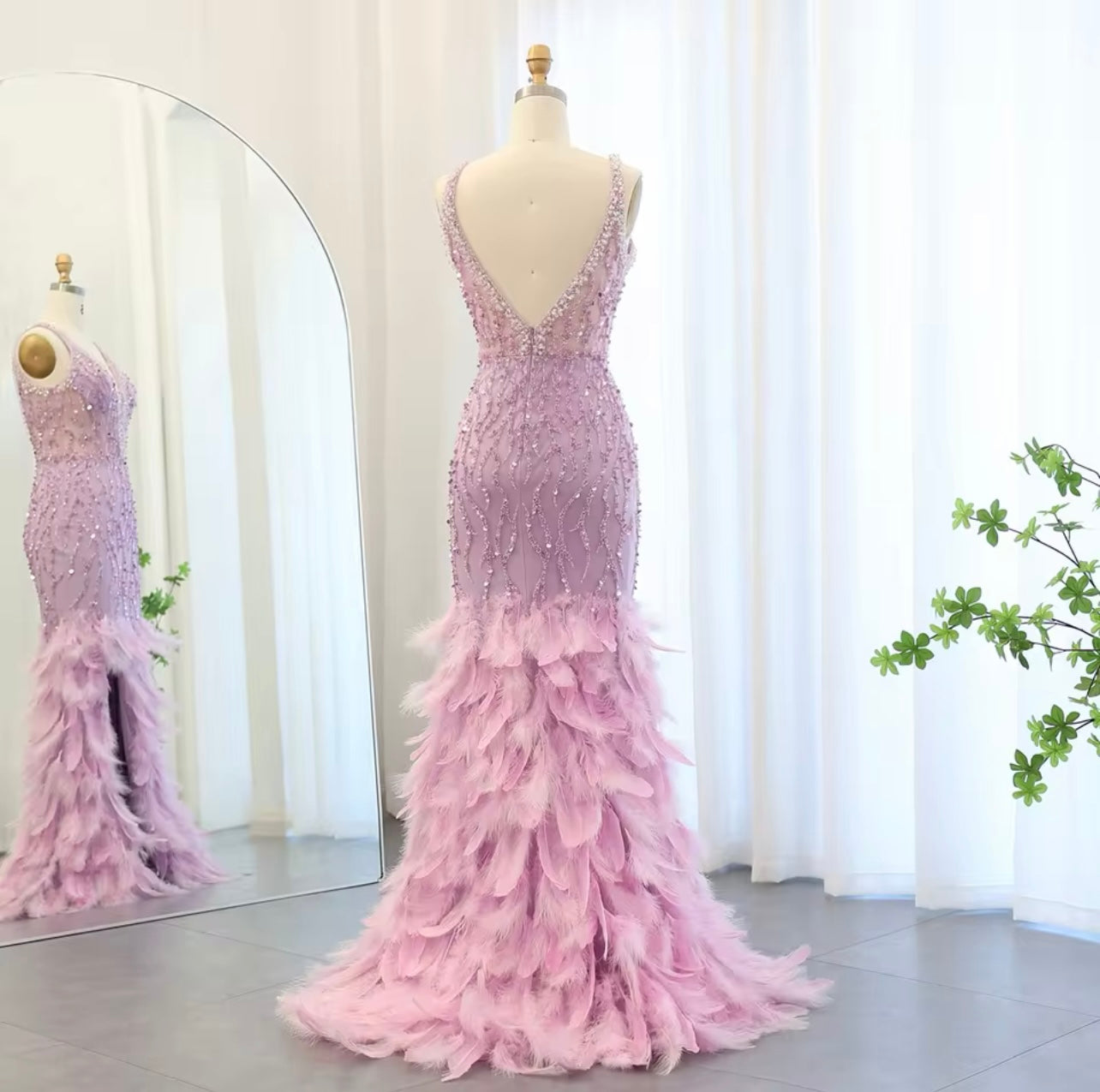 Feathers Pink Mermaid Evening Dress for Guest of Wedding V-Neck Blue Side Slit Long Gala Gown