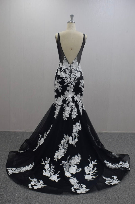 Black And White Breathtaking Wedding Dress