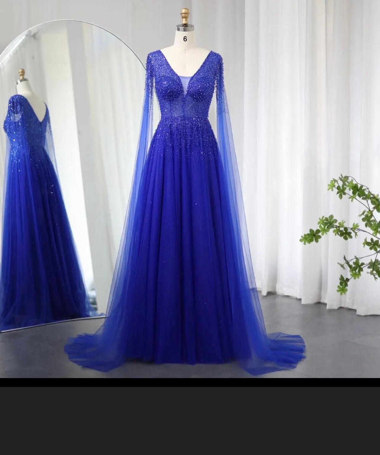 Unique Royal Blue Luxury Evening Dress with Cape Sleeves Elegant V-Neck Women Wedding Ball Gown